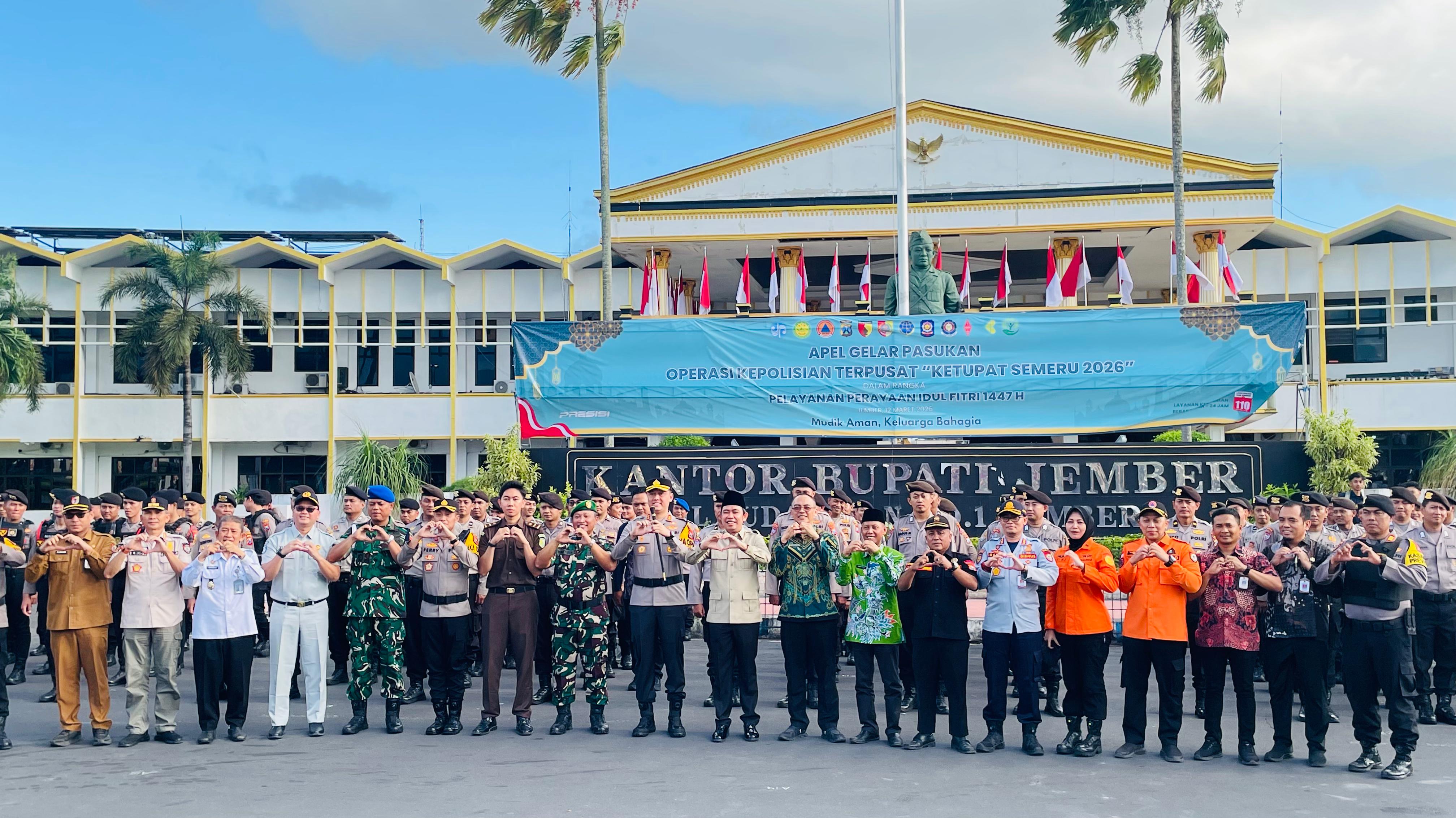 Apel Gelar Pasukan Operasi Ketupat Semeru, Satpol PP Siap Beri Pelayanan Maksimal Saat Idul Fitri