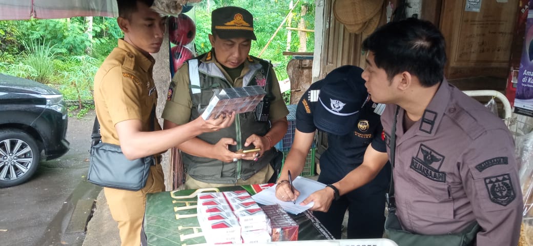 Satpol PP Jember Kembali Ungkap Peredaran Rokok Ilegal di Kecamatan Silo dan Kecamatan Sukowono, Ribuan Batang Disita